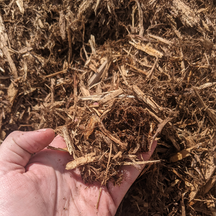 Shredded Cedar Mulch 